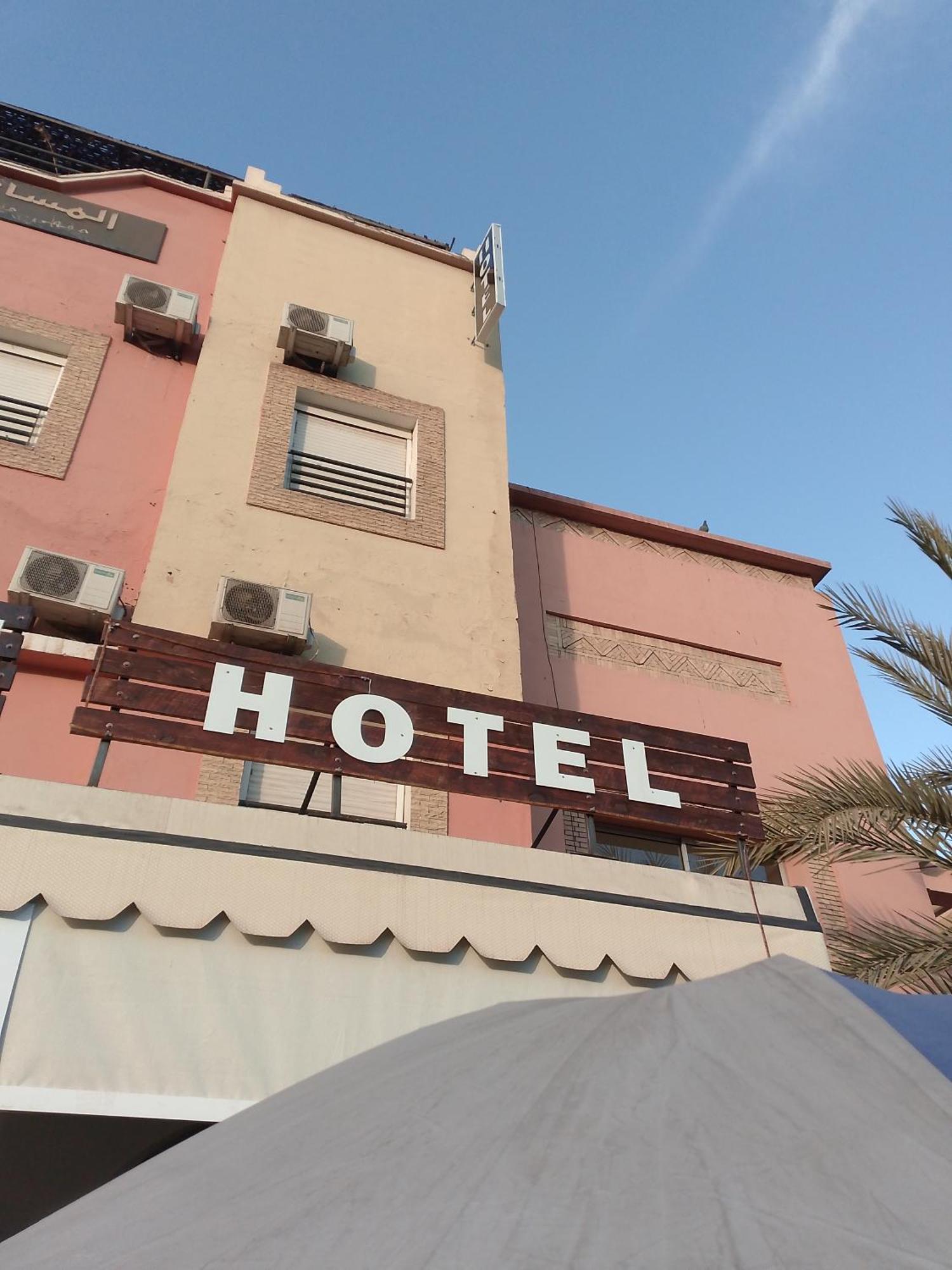 Hotel Des Voyageur Ouarzazate Buitenkant foto