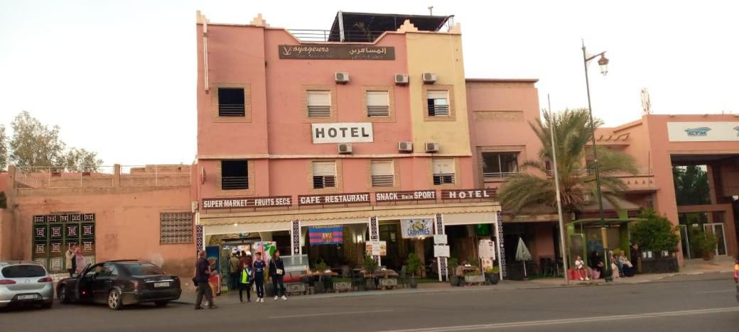 Hotel Des Voyageur Ouarzazate Buitenkant foto
